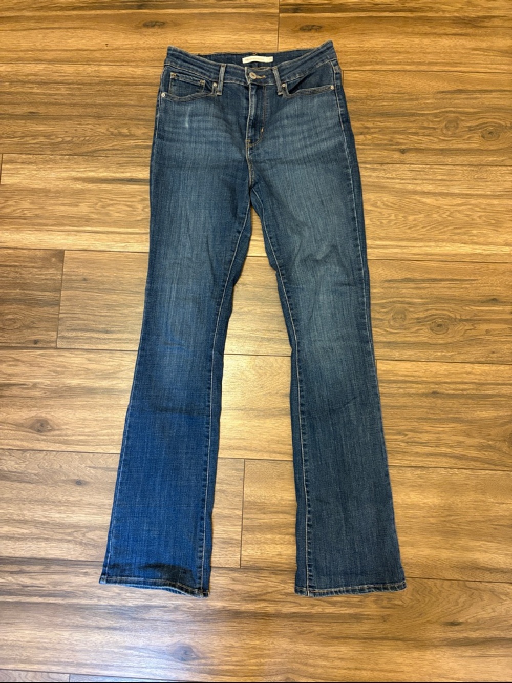 Levi’s 725 High Rise Bootcut 29x34